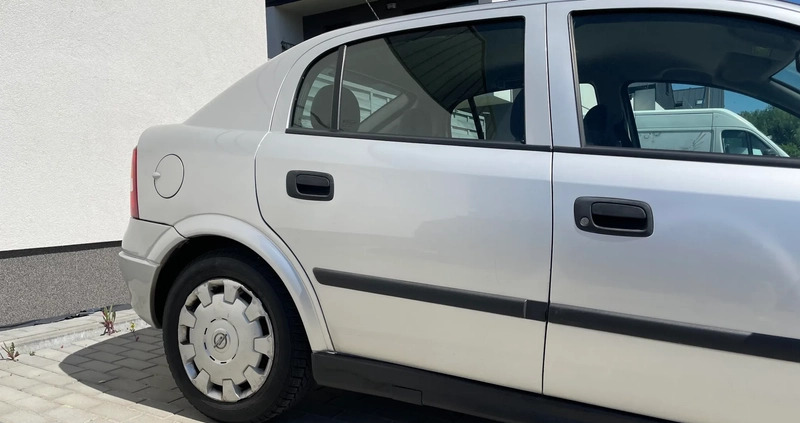 Opel Astra cena 5400 przebieg: 179000, rok produkcji 2002 z Rzeszów małe 56